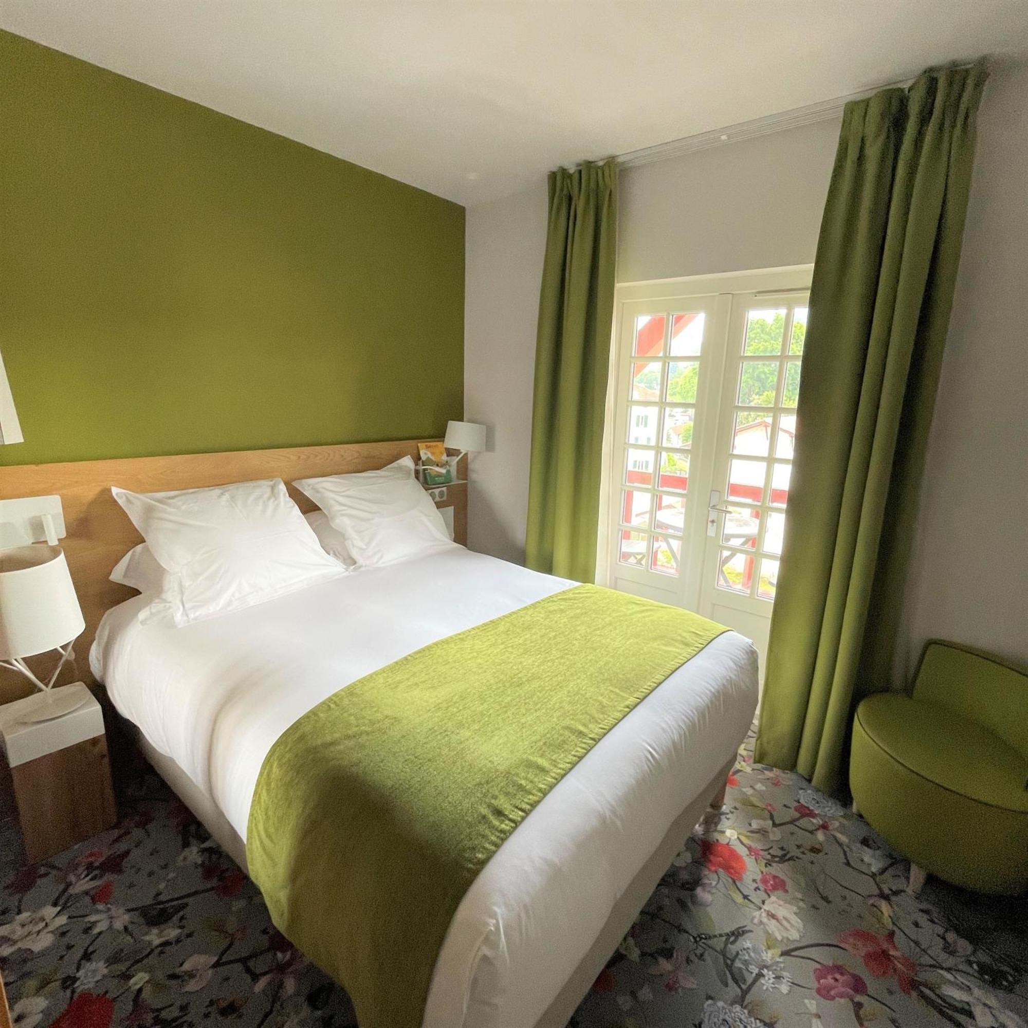 Hotel Berria Hasparren Ngoại thất bức ảnh