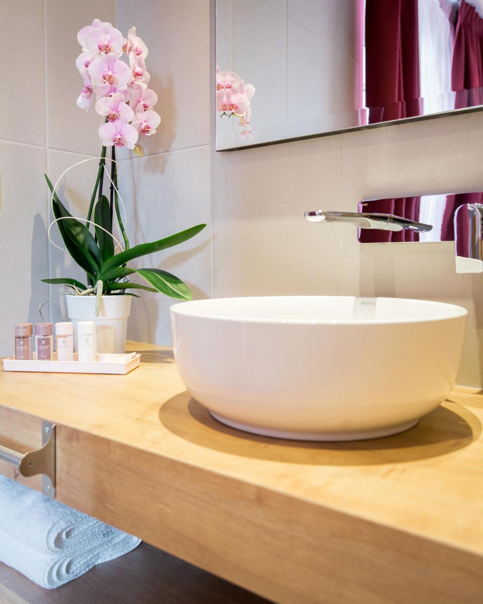 Hotel Berria Hasparren Ngoại thất bức ảnh